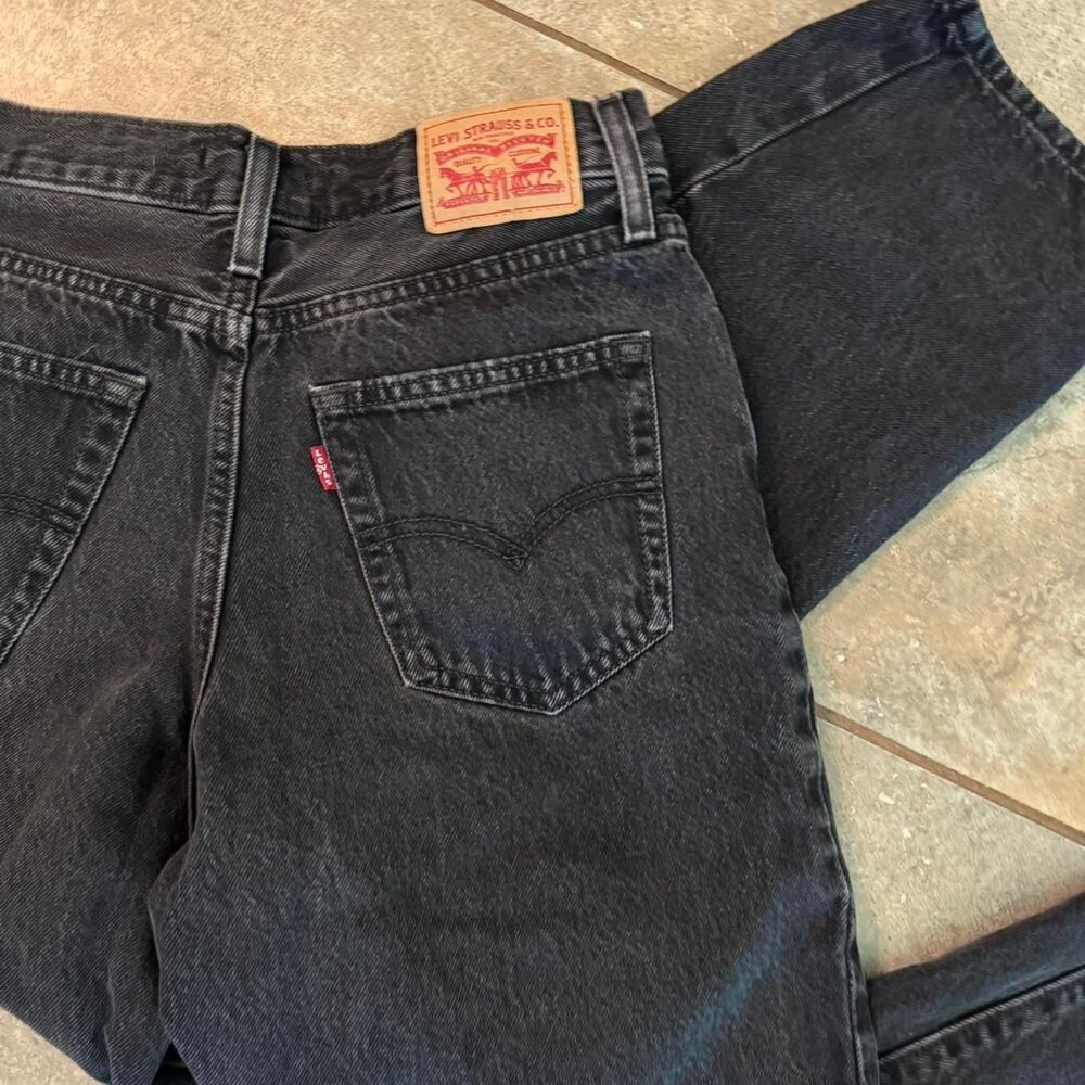 Levi’s Women's Black Jeans Size 26